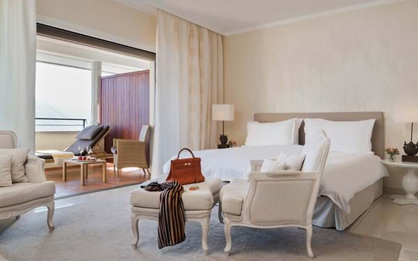 Chambre double Deluxe avec balcon Hôtel de vacances Boutique hotel Hôtel de luxe Villa Orselina Locarno Lac Majeur Tessin Suisse